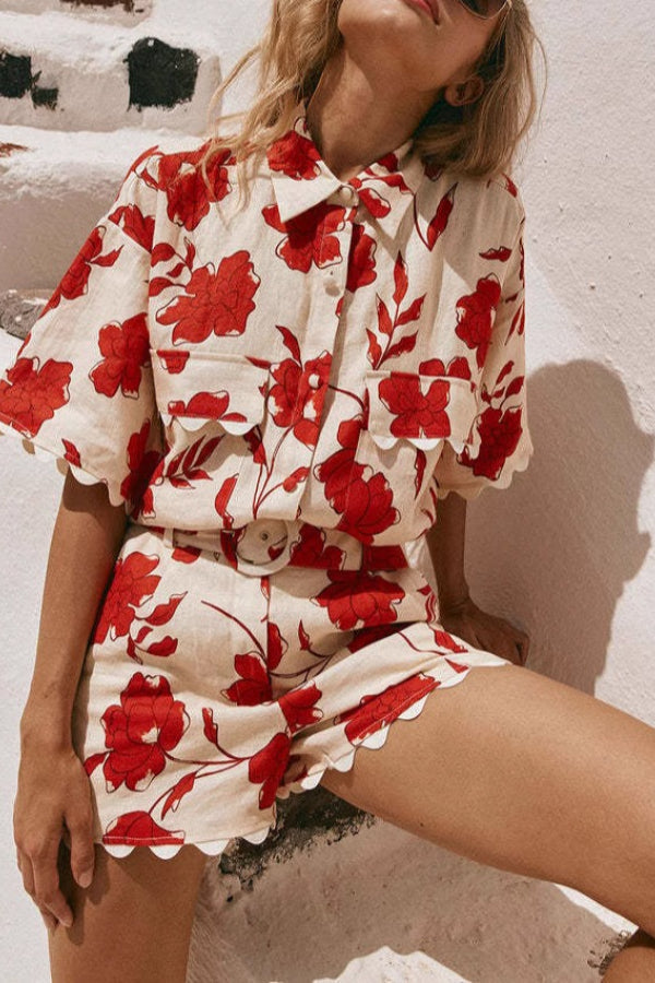 Fashionable and versatile lace print. stylish and casual Shorts Set